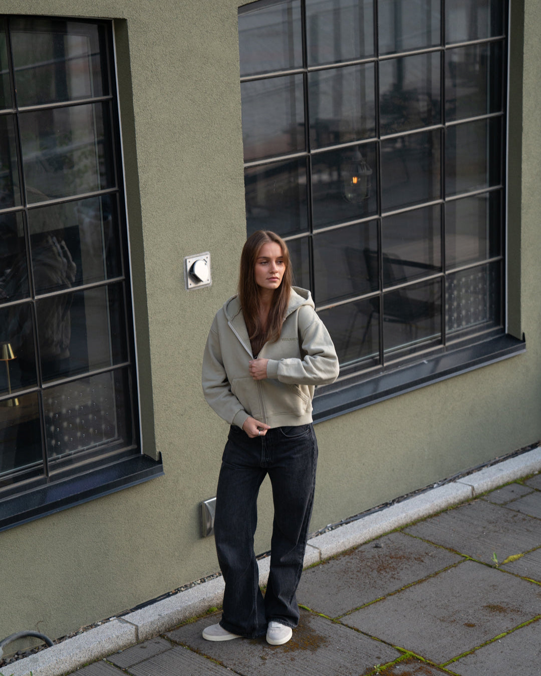 Washed Zip Hoodie (W) - Dusty green