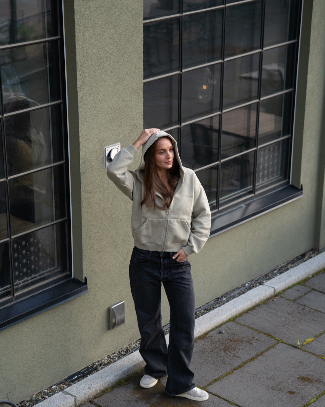 Washed Zip Hoodie (W) - Dusty green