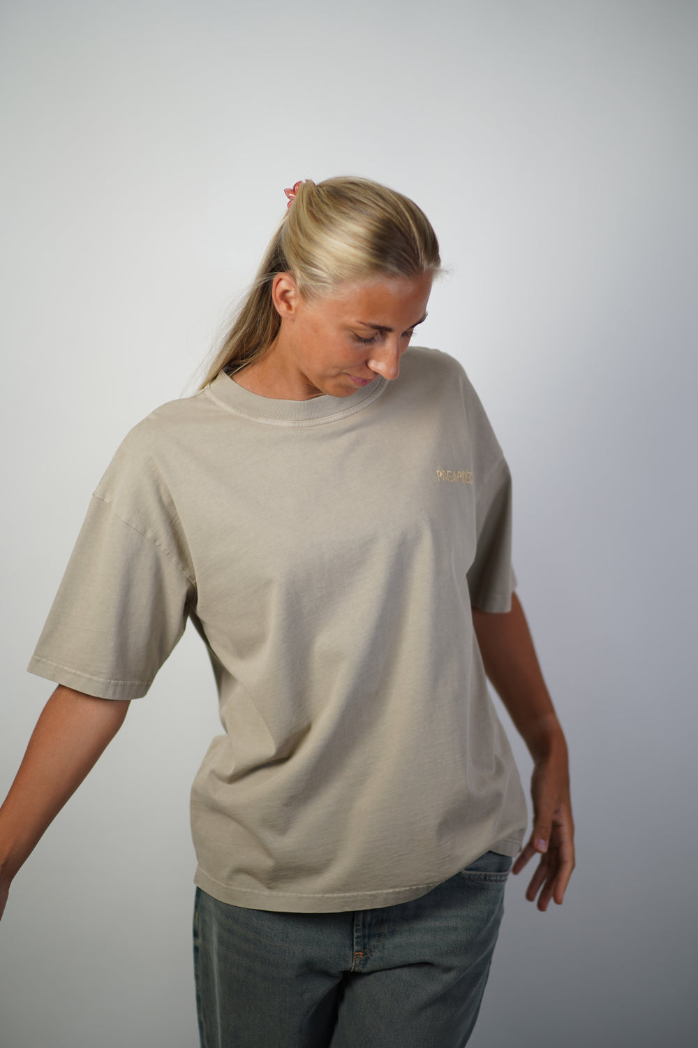 Outdoors Tee - Khaki Grey