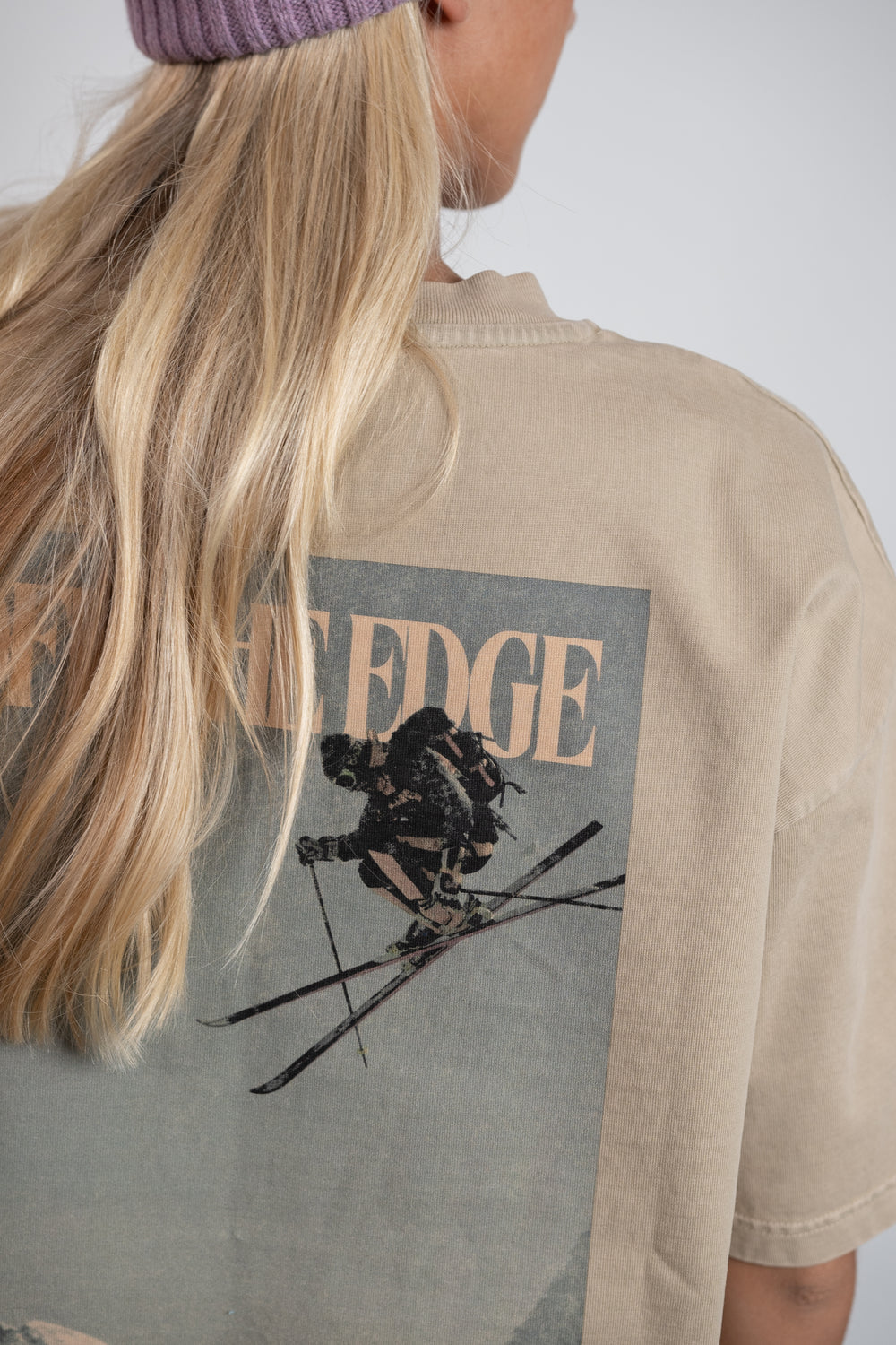 Mountain Maverick Tee - Khaki grey