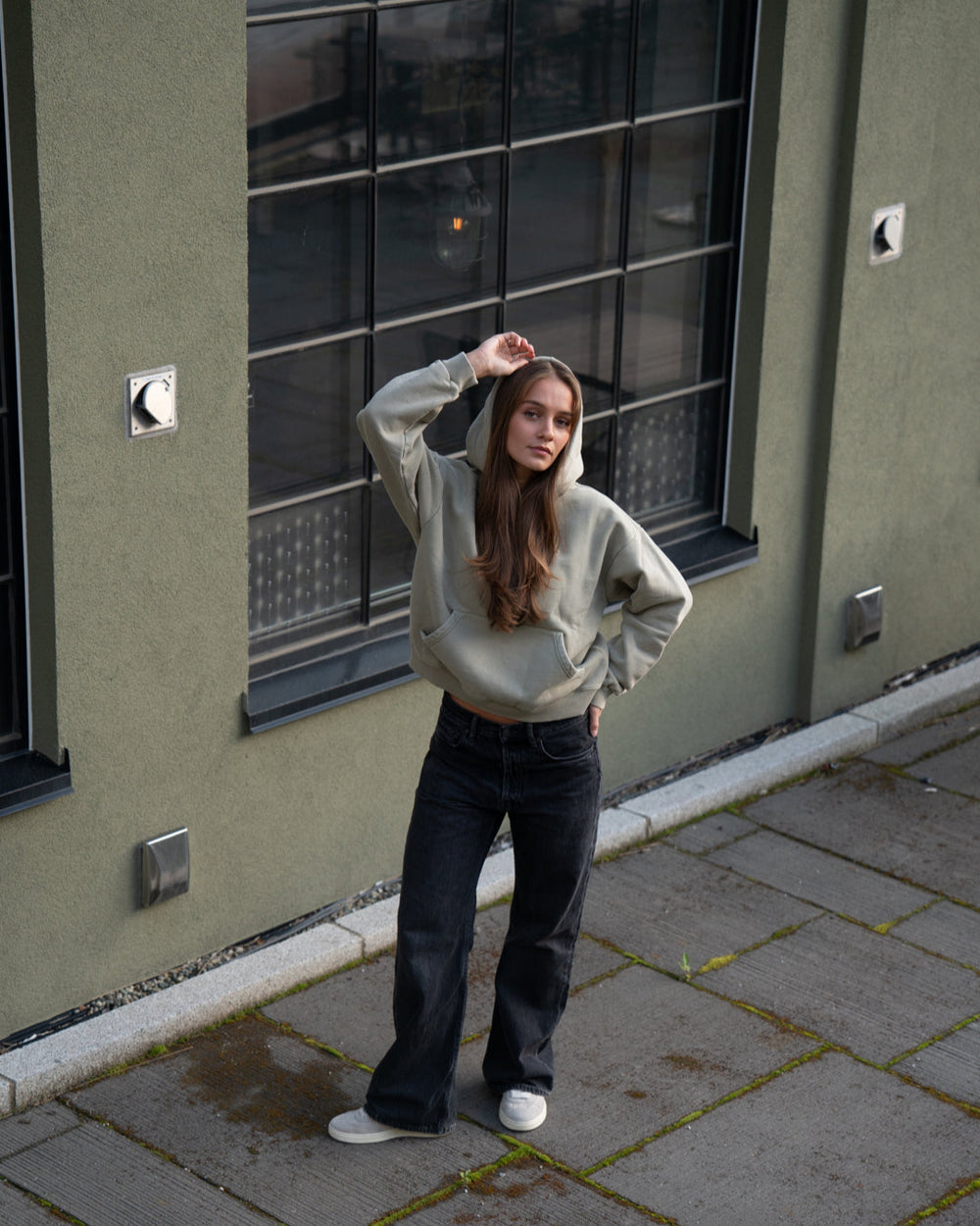 Form Hoodie (W) - Dusty Green