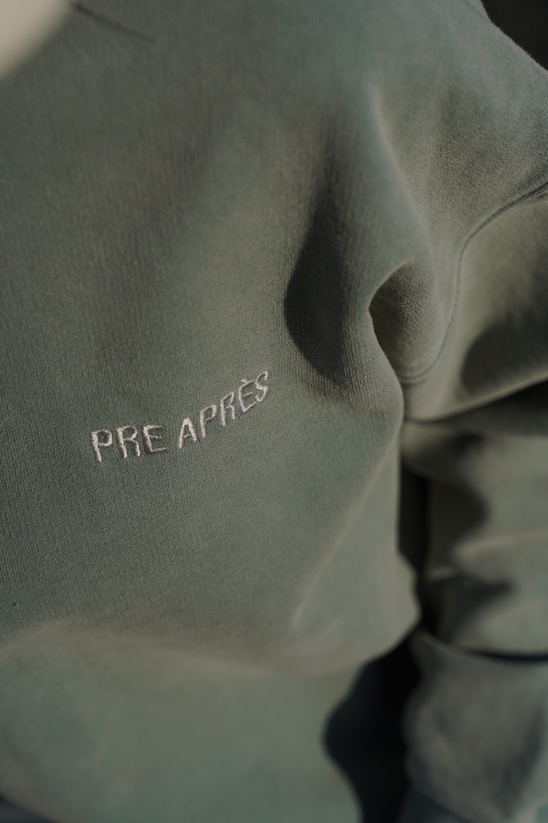 Off Piste Vintage Washed Sweatshirt - Green Stone