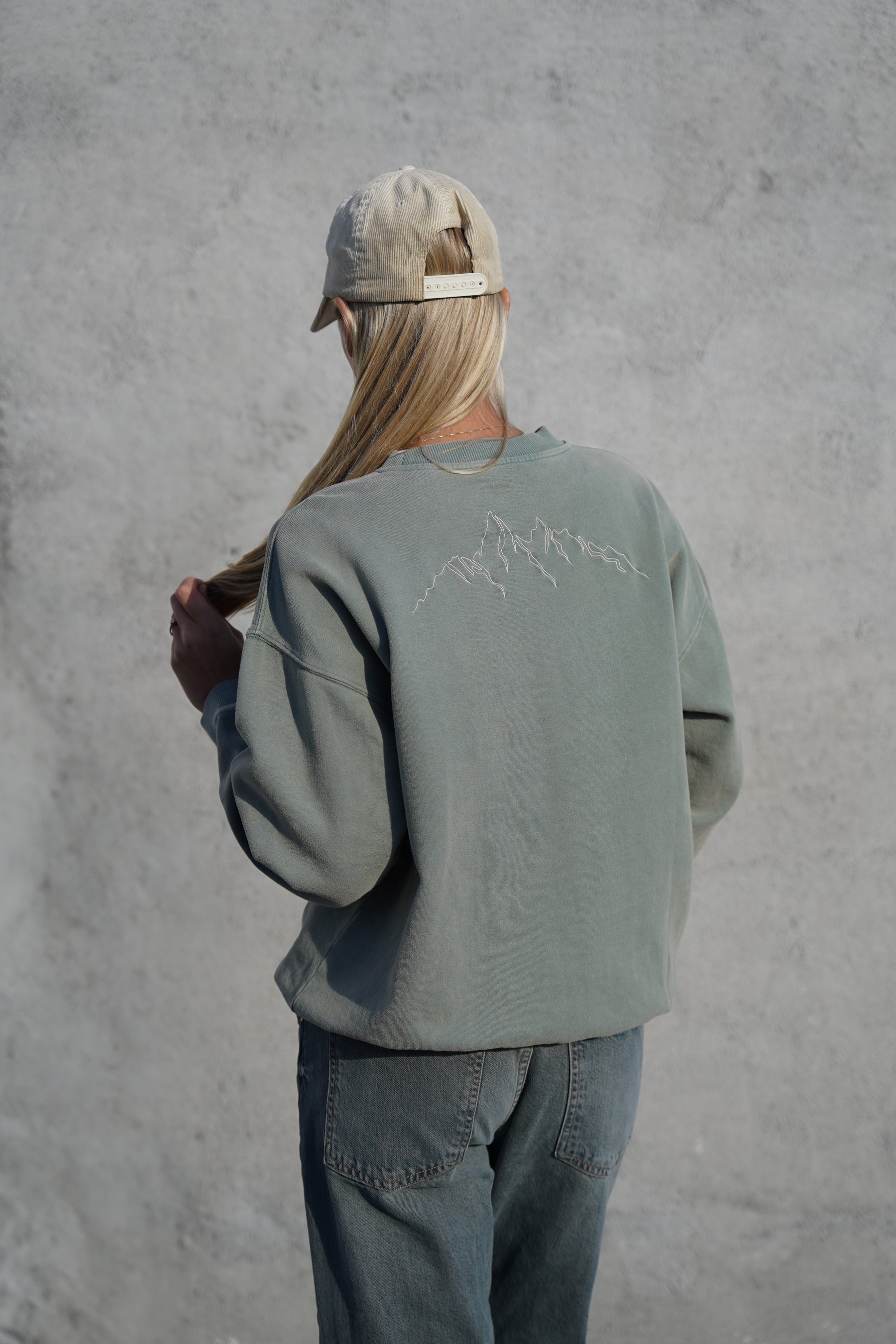 Off Piste Vintage Washed Sweatshirt - Green Stone
