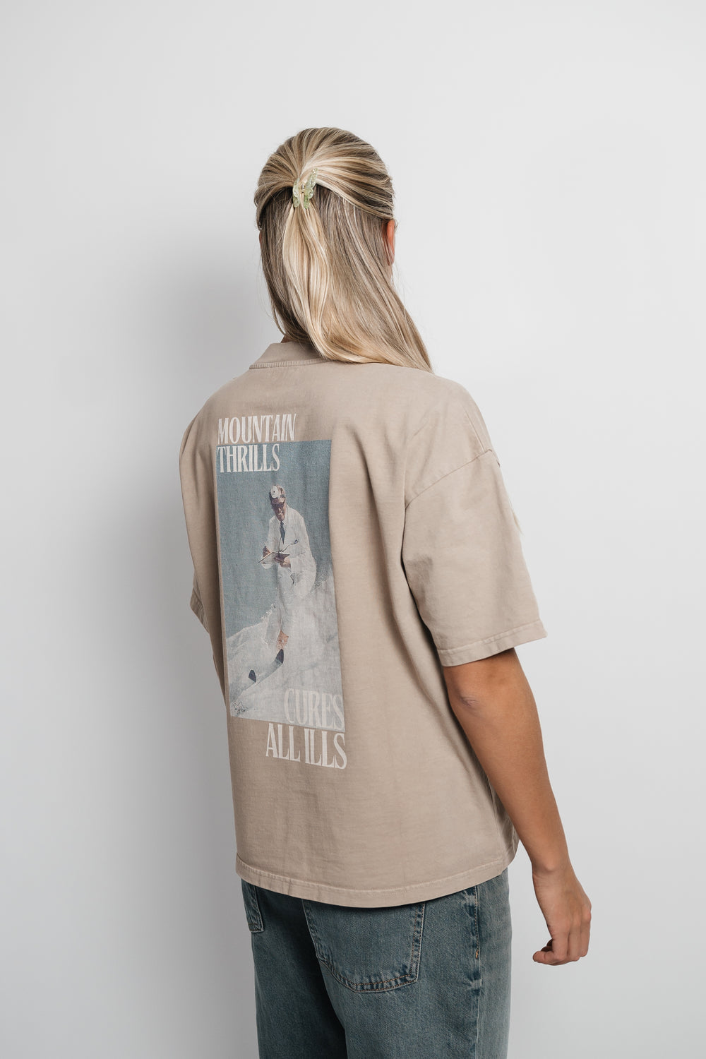 Mountain Medic Tee - Sandstone