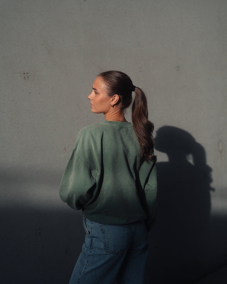 Vintage Washed Sweatshirt – Forrest Green
