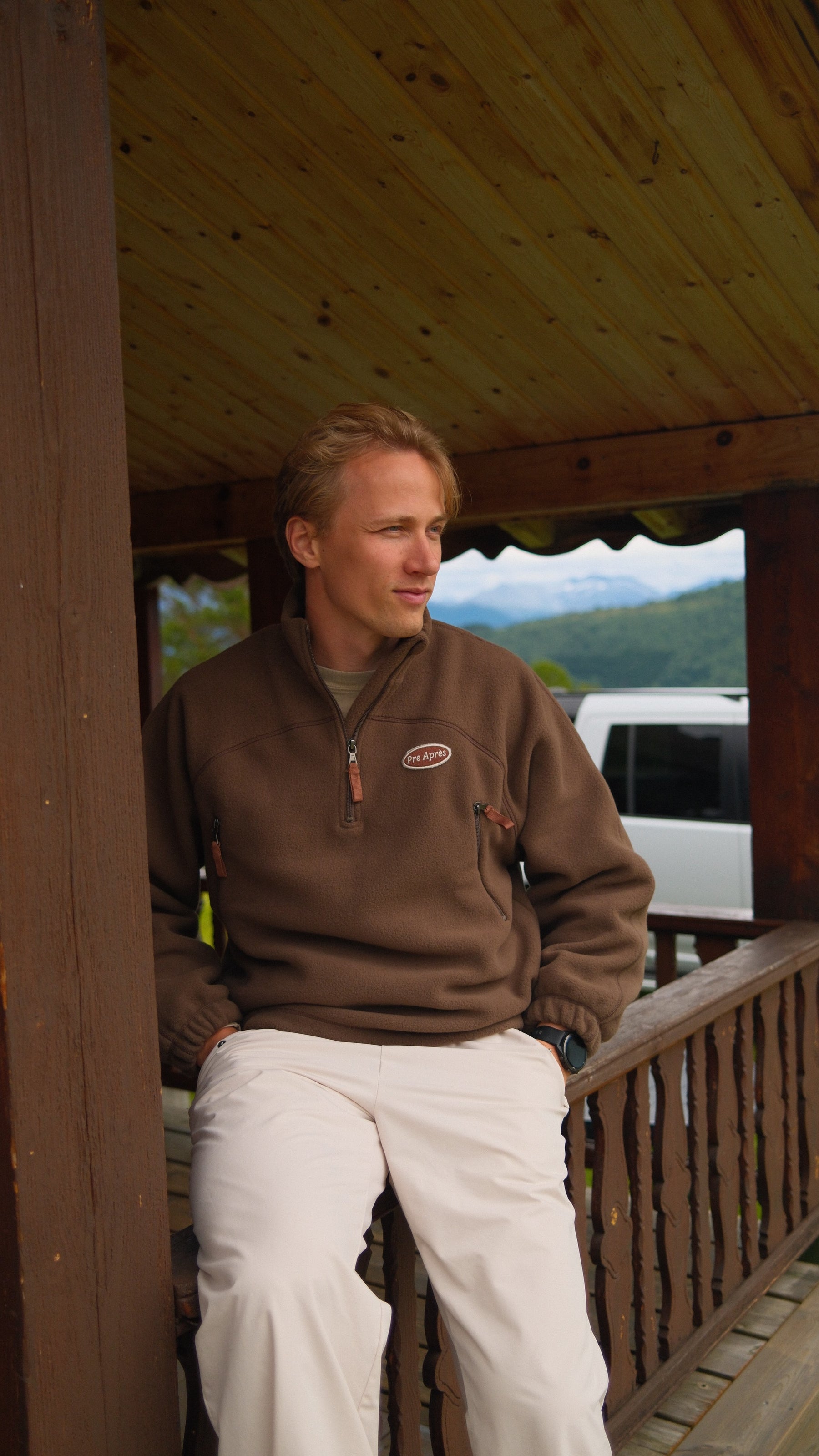 Summit Half Zip - Soft Brown