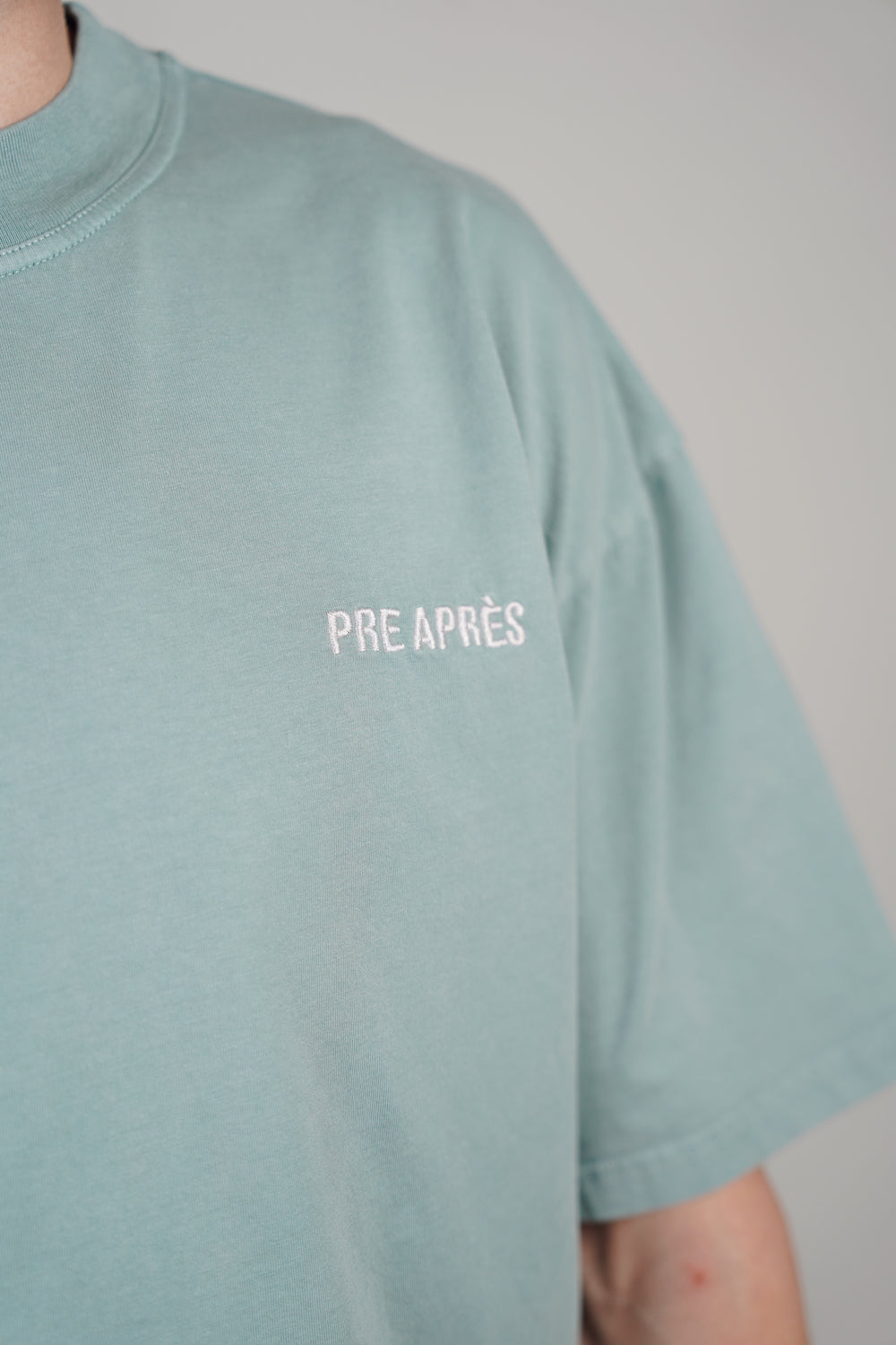 Hello Mountains Oversized Tee - Frostbite Green