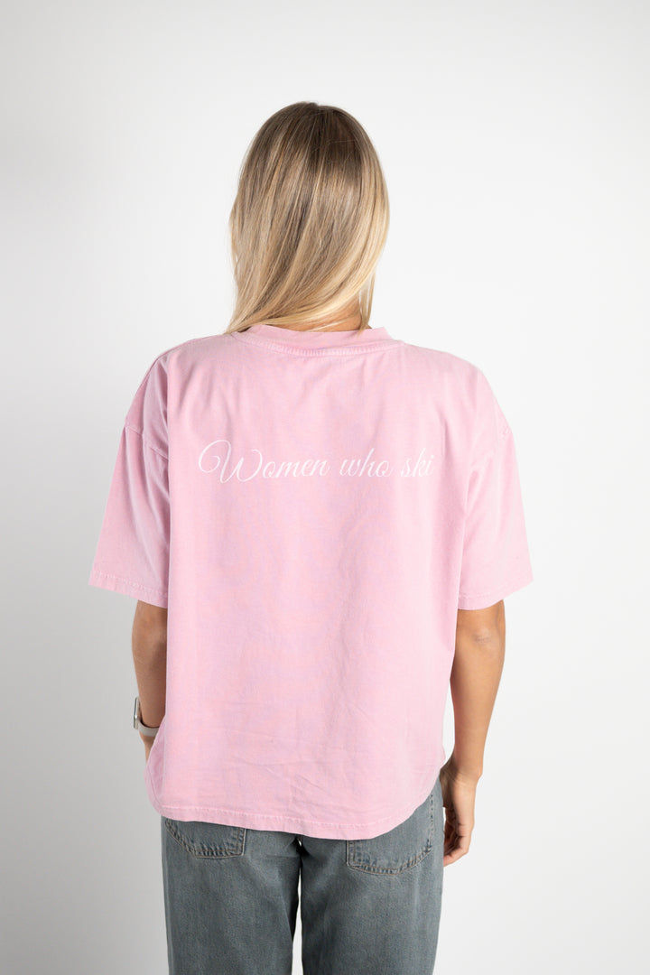 Women Who Ski Oversized Tee - Soft Pink