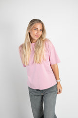 Women Who Ski Oversized Tee - Soft Pink