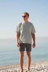 Model is 186cm and is wearing size M