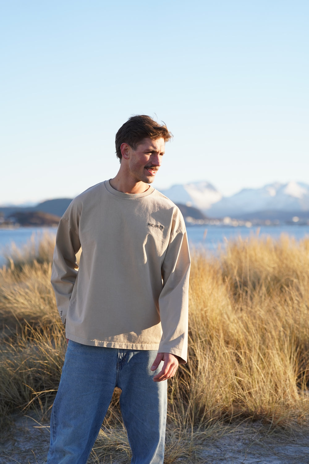 Boxy Maverick Long Sleeve - Khaki Grey