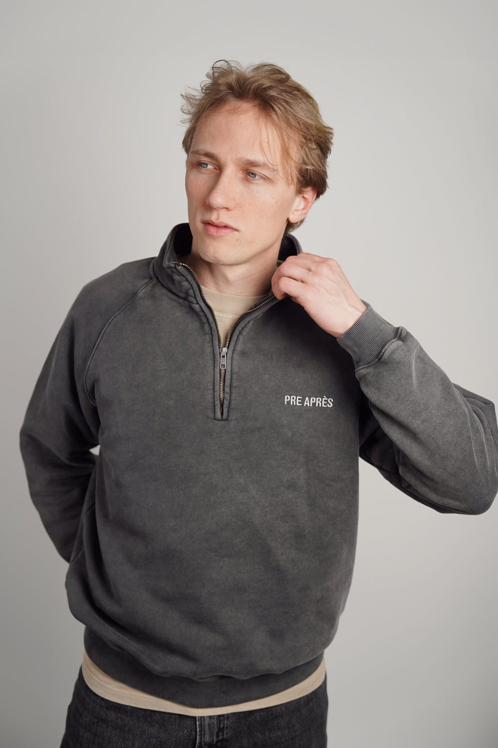 Vintage Washed Half Zip Sweatshirt - Faded Black