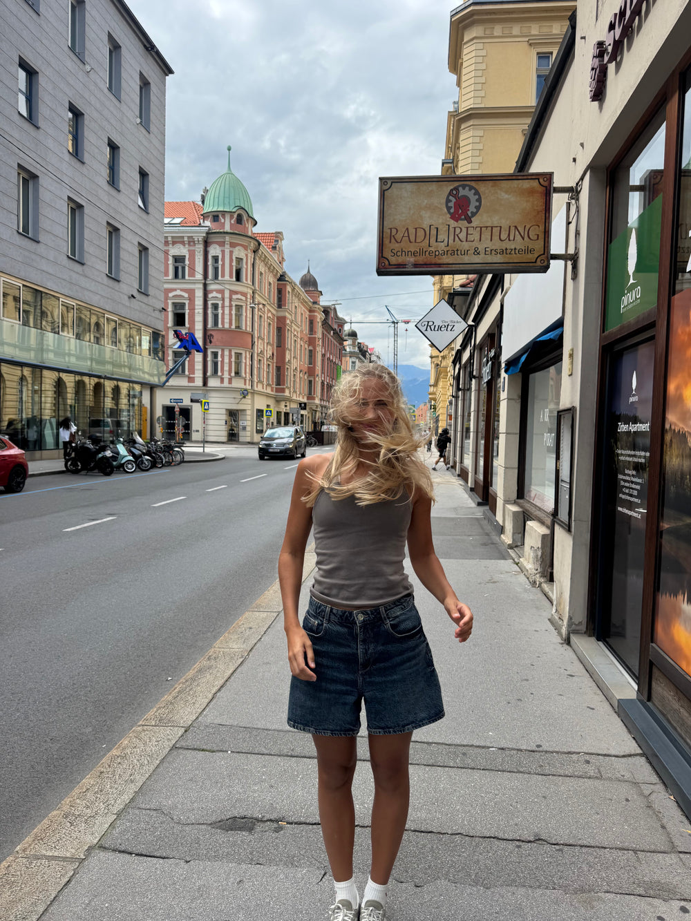 Tank Top (W) -  Soft Brown