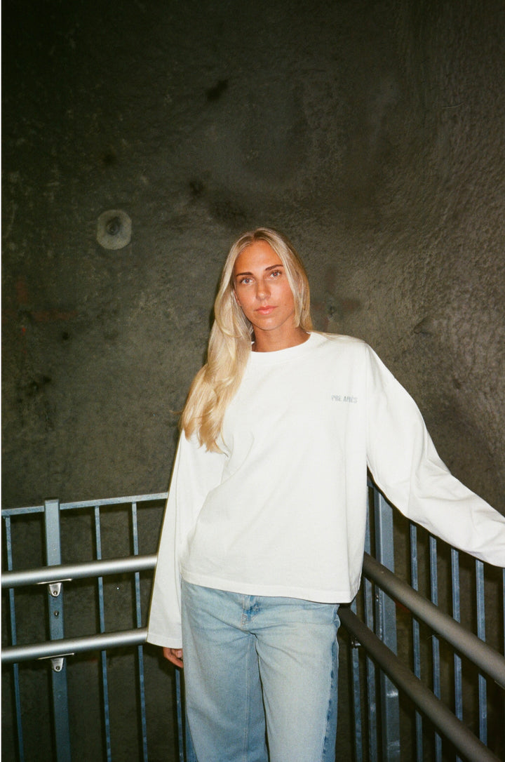Boxy Cliff Long Sleeve - White